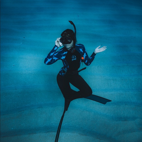 Meet your Posher, Krista - Picture 4 of 4